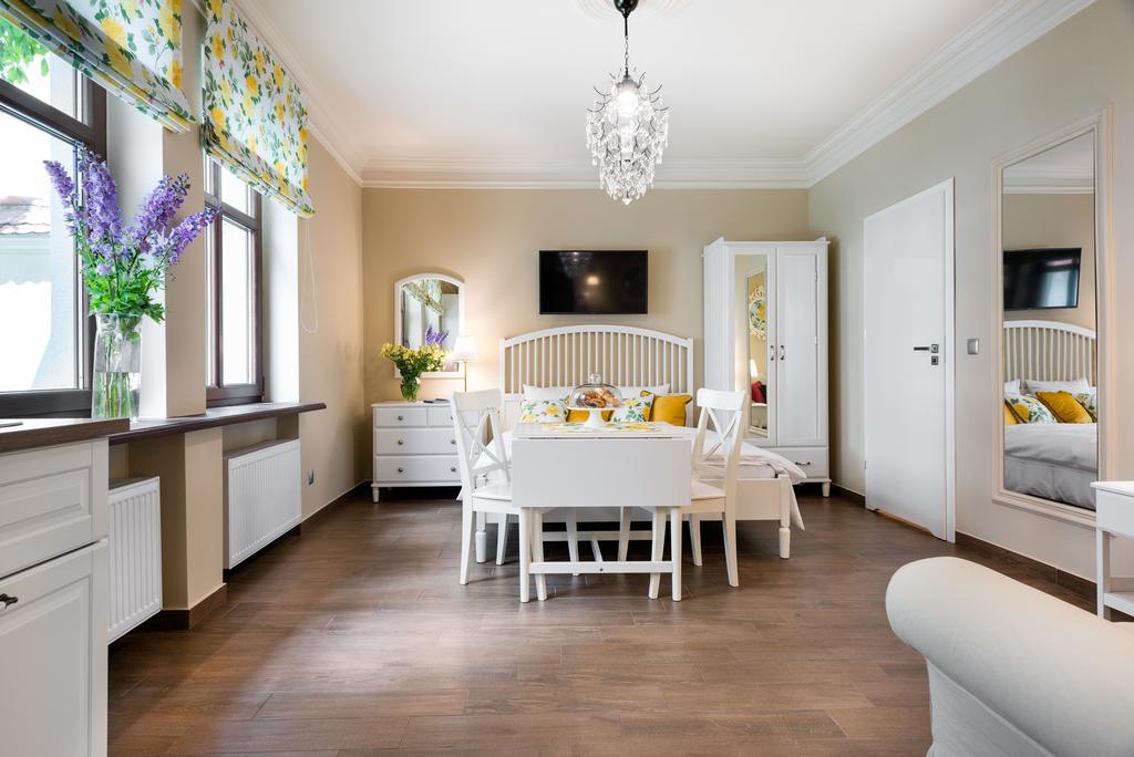 P&J Luxury Apartments 크라쿠프 외부 사진