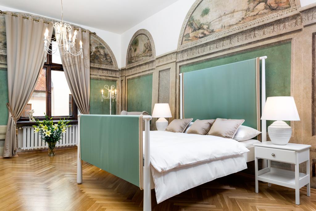 P&J Luxury Apartments 크라쿠프 외부 사진
