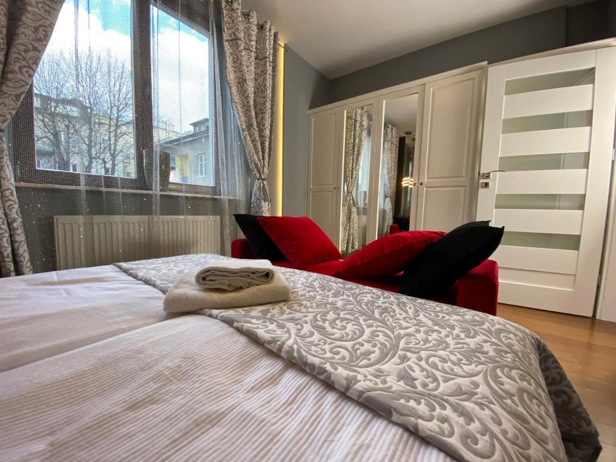 P&J Luxury Apartments 크라쿠프 외부 사진