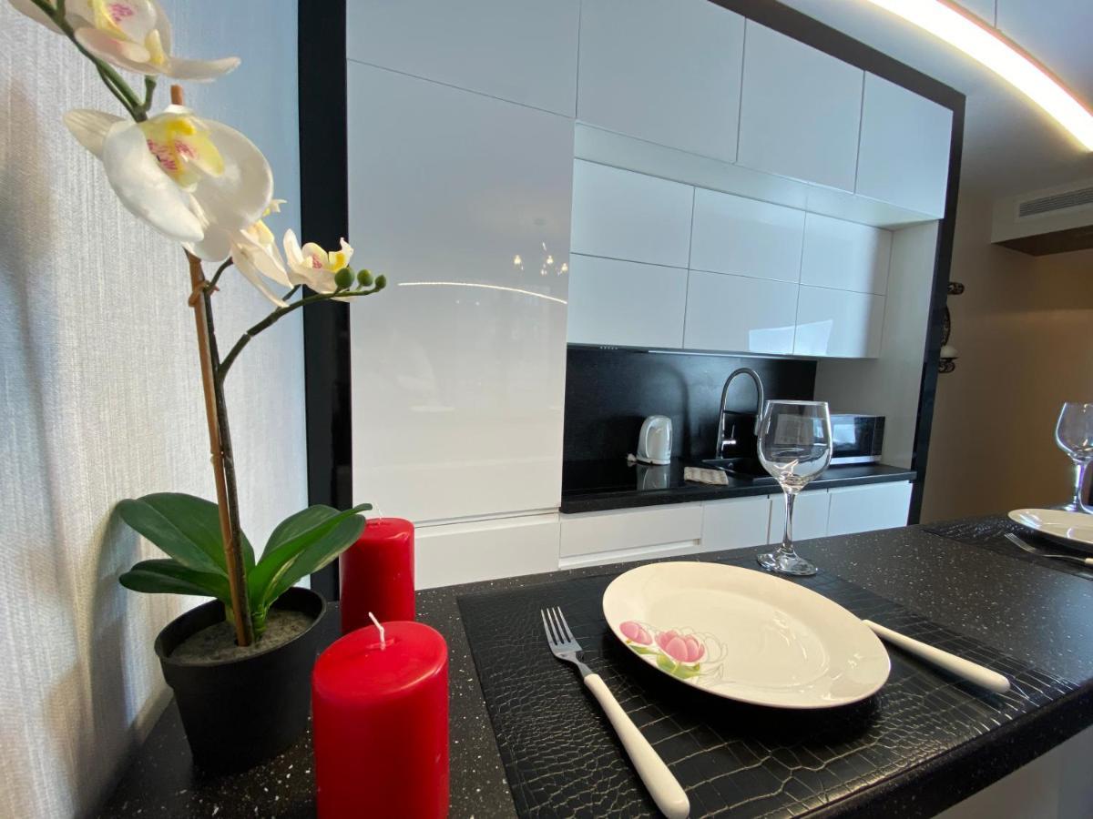 P&J Luxury Apartments 크라쿠프 외부 사진